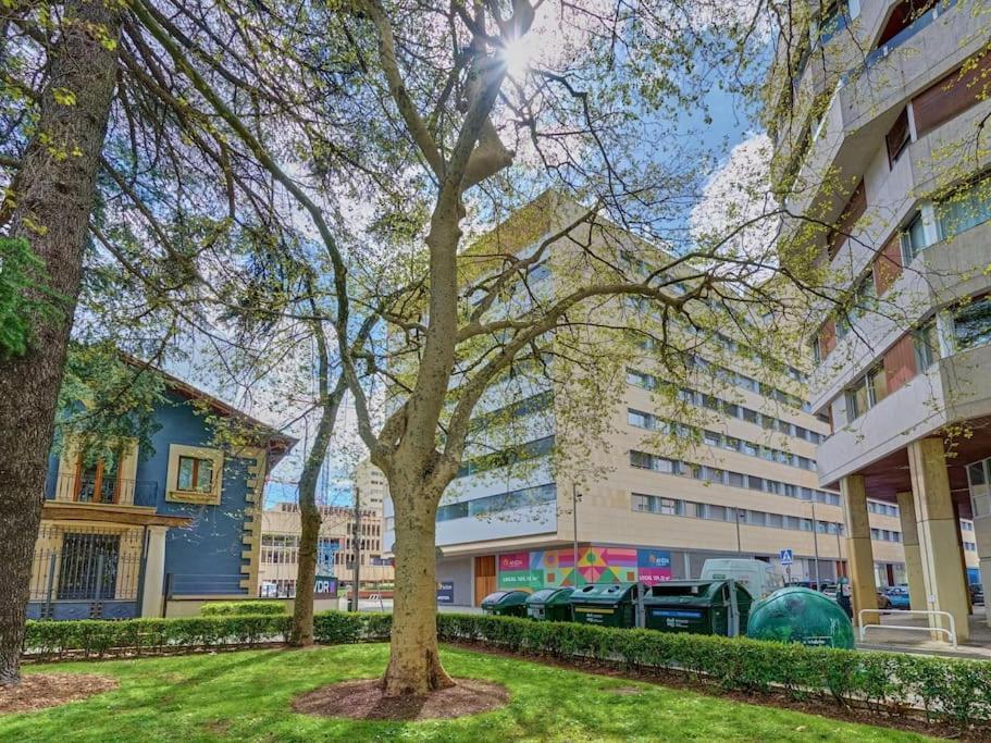 Apartamento Salesianos By Clabao パンプローナ エクステリア 写真