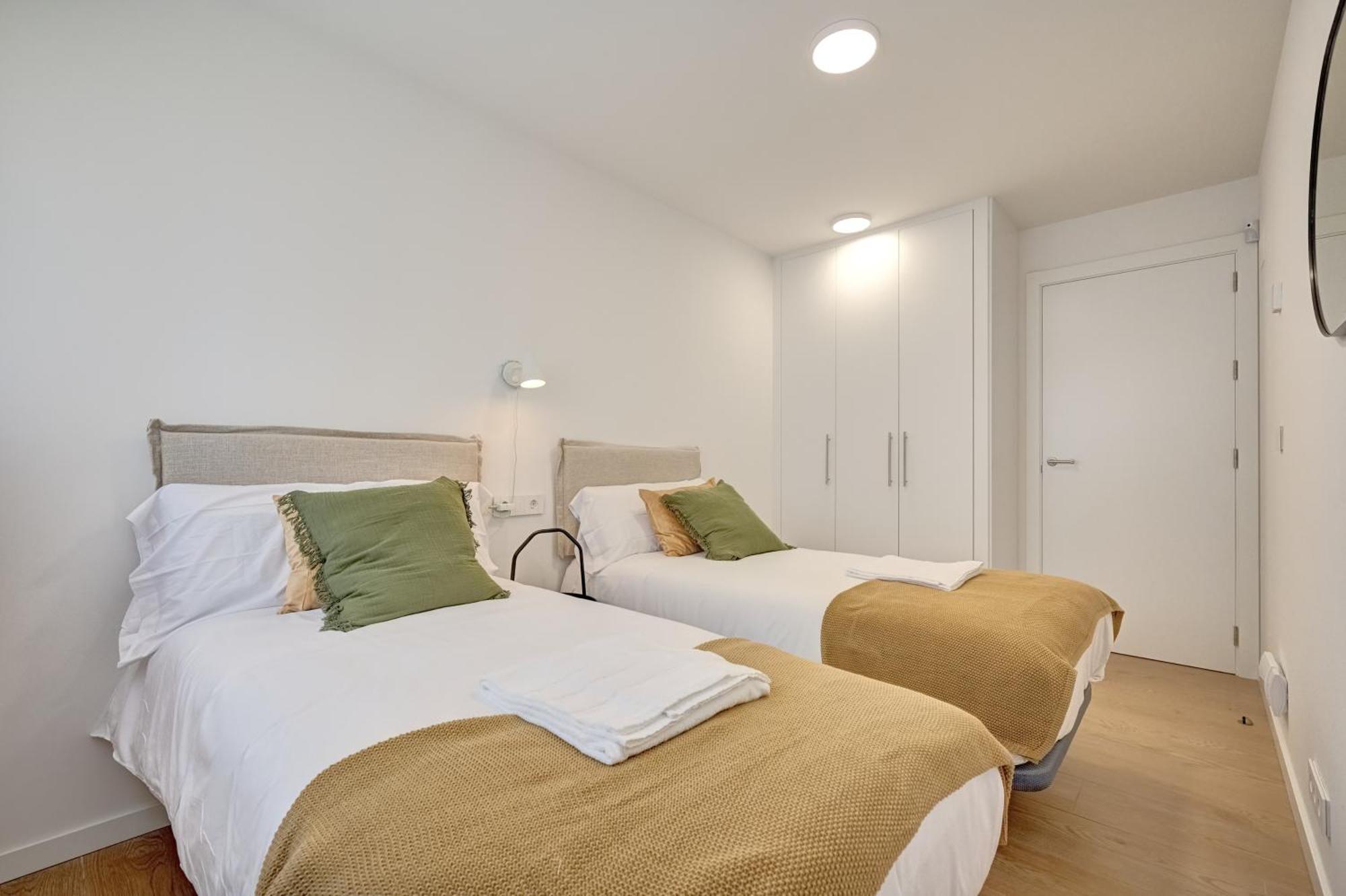 Apartamento Salesianos By Clabao パンプローナ エクステリア 写真