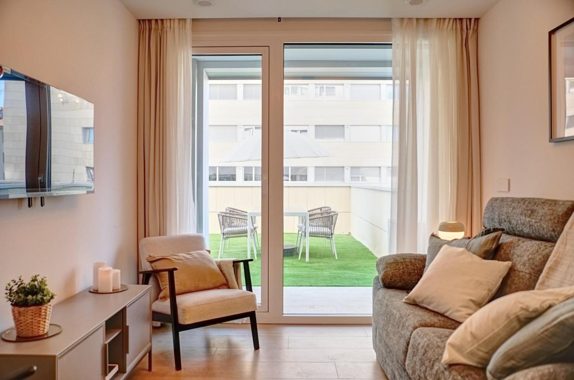 Apartamento Salesianos By Clabao パンプローナ エクステリア 写真